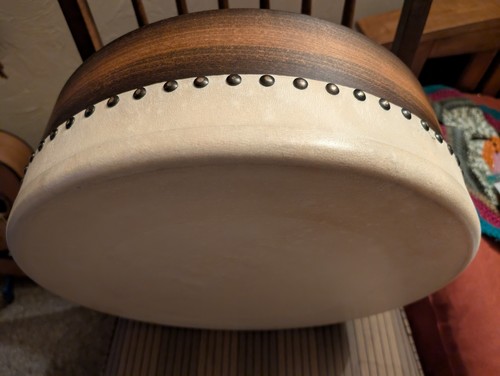 Hedwitschak trhed bodhran - ,
